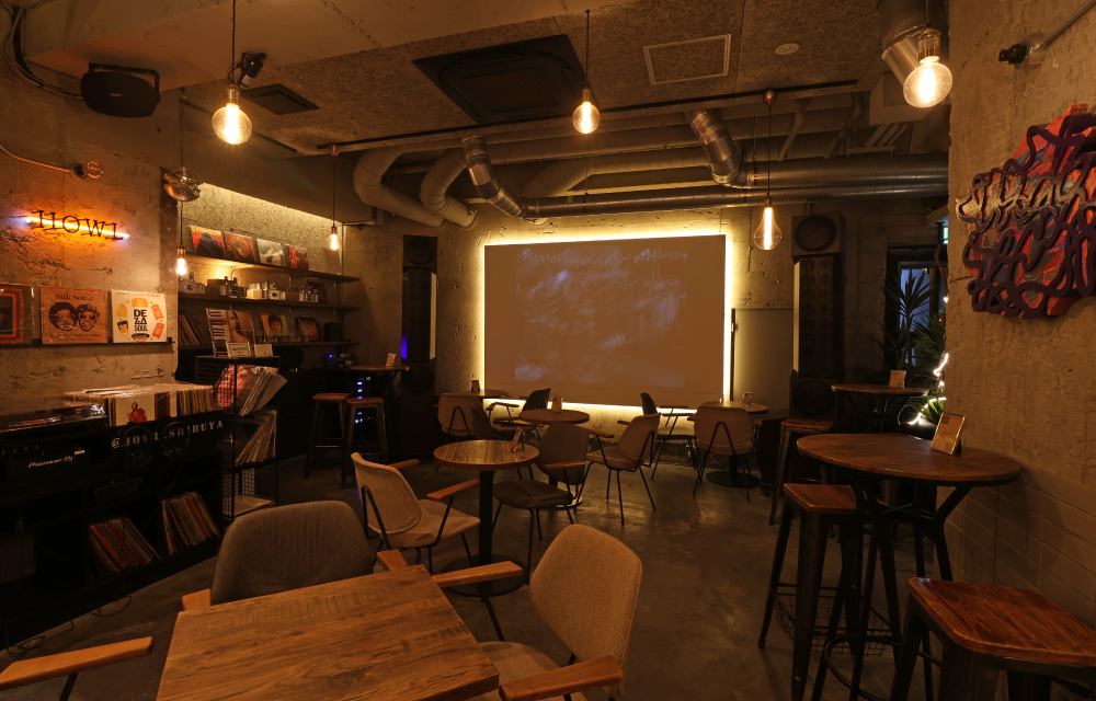 SOUND BAR HOWL photo