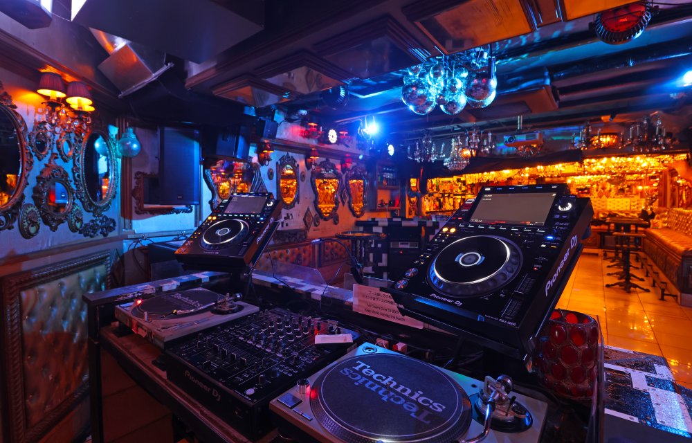 DJ BAR OATH 写真